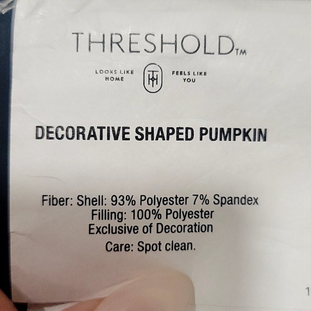 New THRESHOLD Large Decorative Pumpkin Shaped Velvet Pillow - Picture 12 of 15